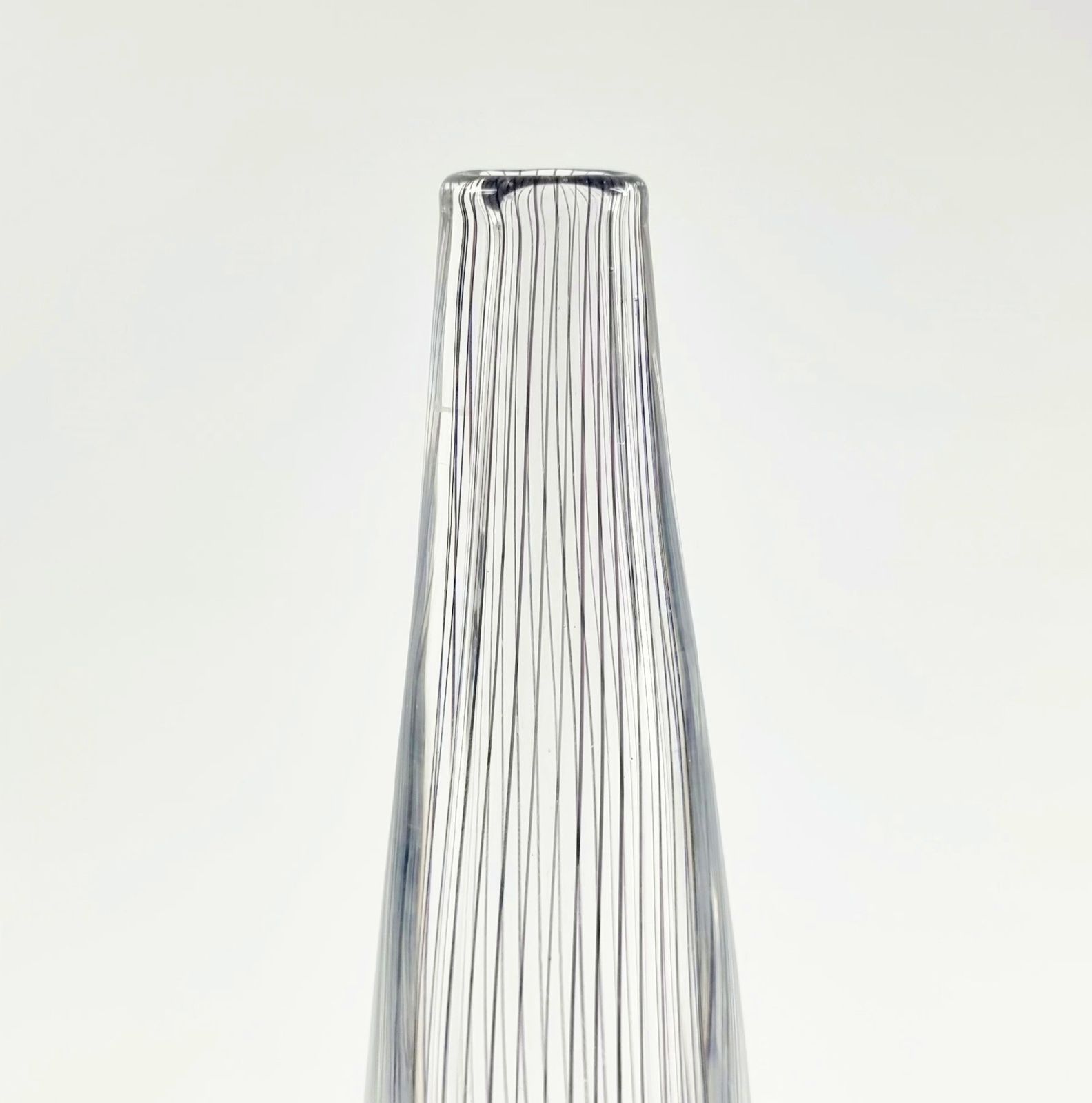Large Mid Century Scandinavian Striped Glass Vase By Vicke Lindstrand For Kosta, Sweden, 1950s photo Home Decor