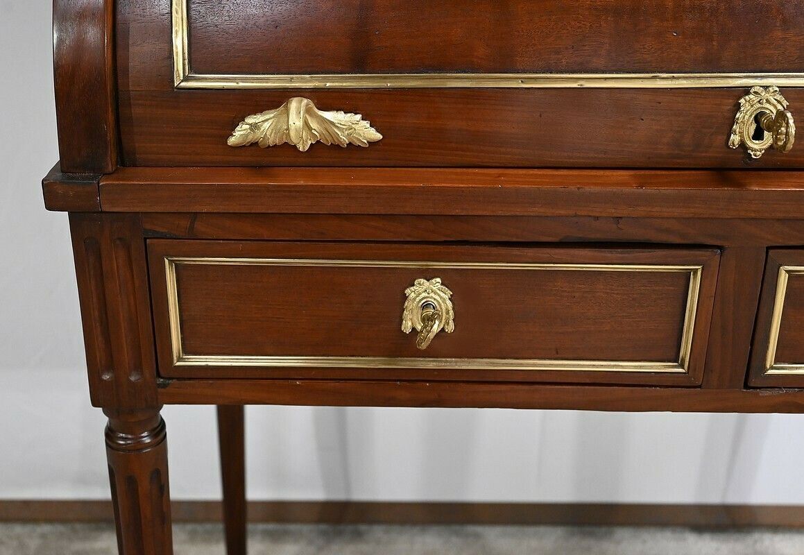 4738.0 Small Louis XVI Cylinder Desk, Napoleon III Period – Mid 19th Century photo