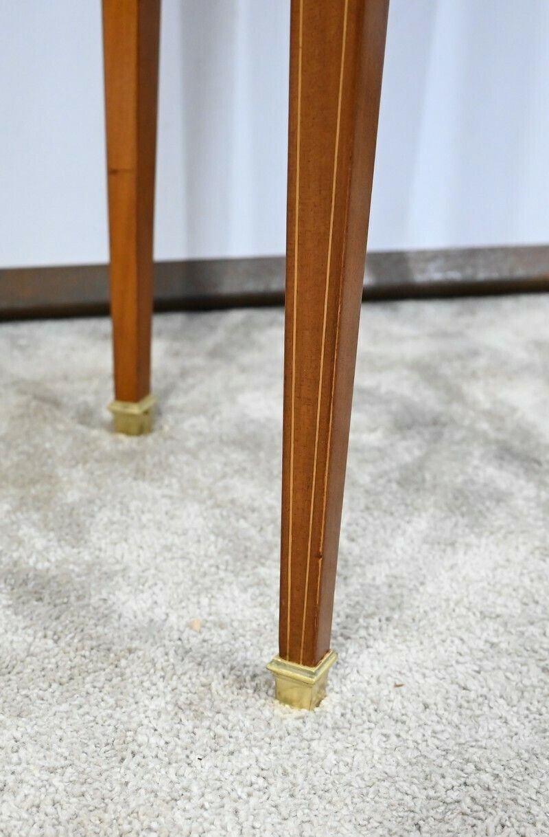 photo for sale Pedestal Table In Light Mahogany Louis XVI / Directoire – 19th Century
