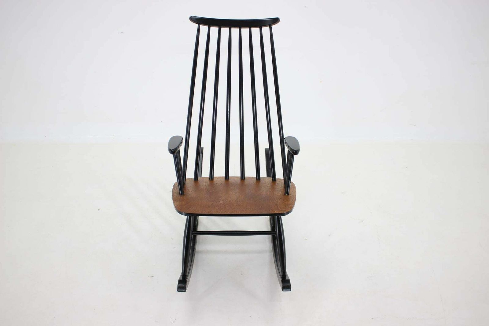 1960s Varjosen Puunjalostus Beech Rocking Chair, Finland photo for sale