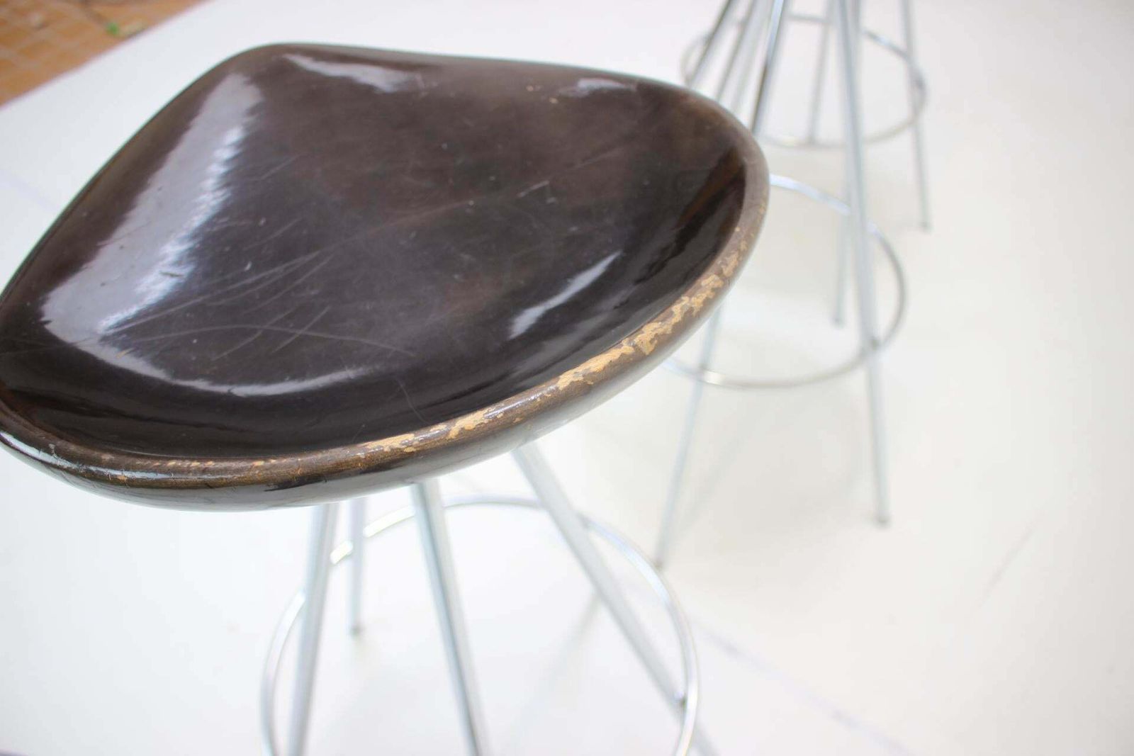 photo furniture Set Of Four Beech Jamaica Bar Stools By Pepe Cortés, 1990s