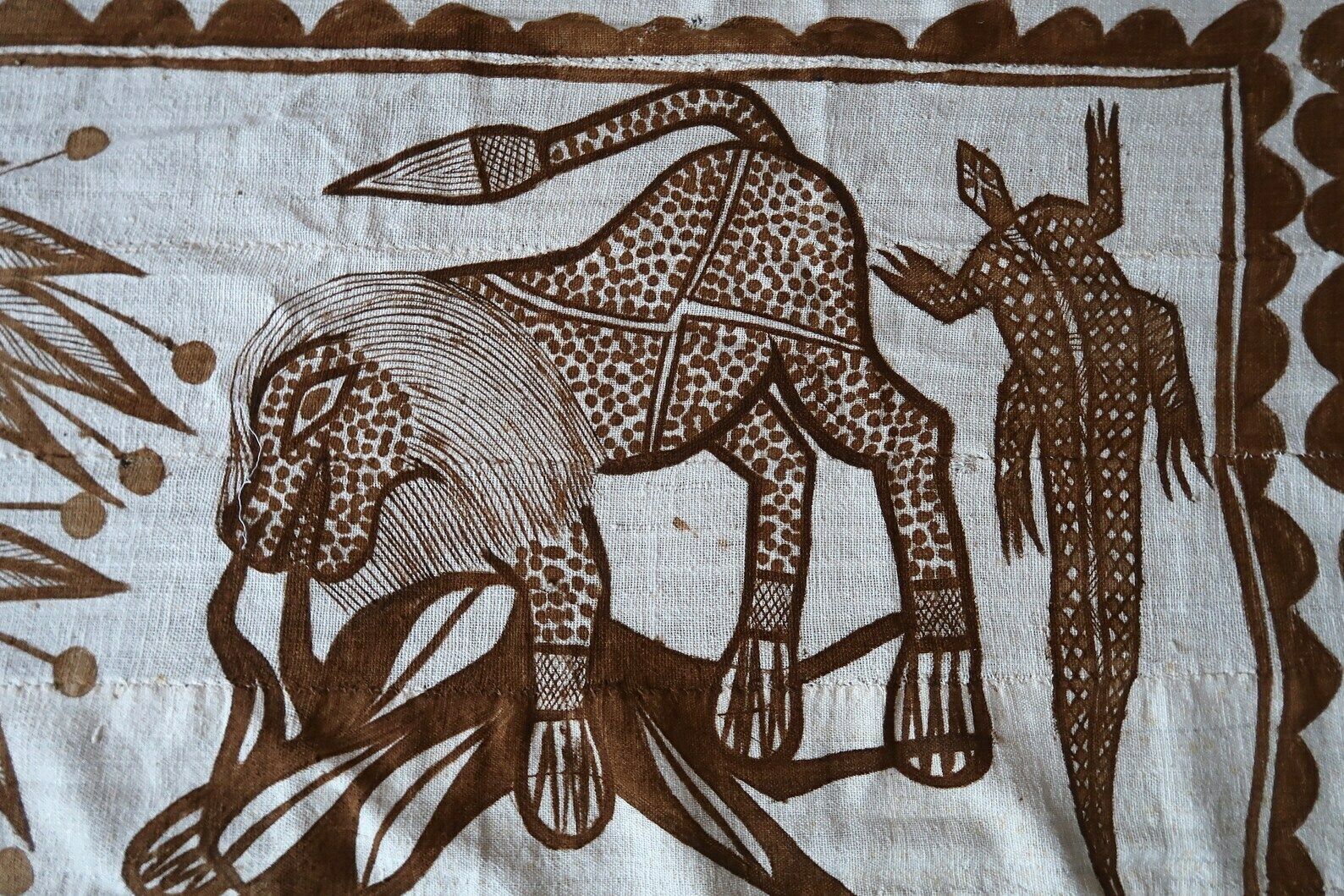 Grande tapisserie africaine de Fakaha, années 1980, Côte d'Ivoire, peinture, art, animal, lion, serpent, Boho Chic, Folk, Tribal photo Art