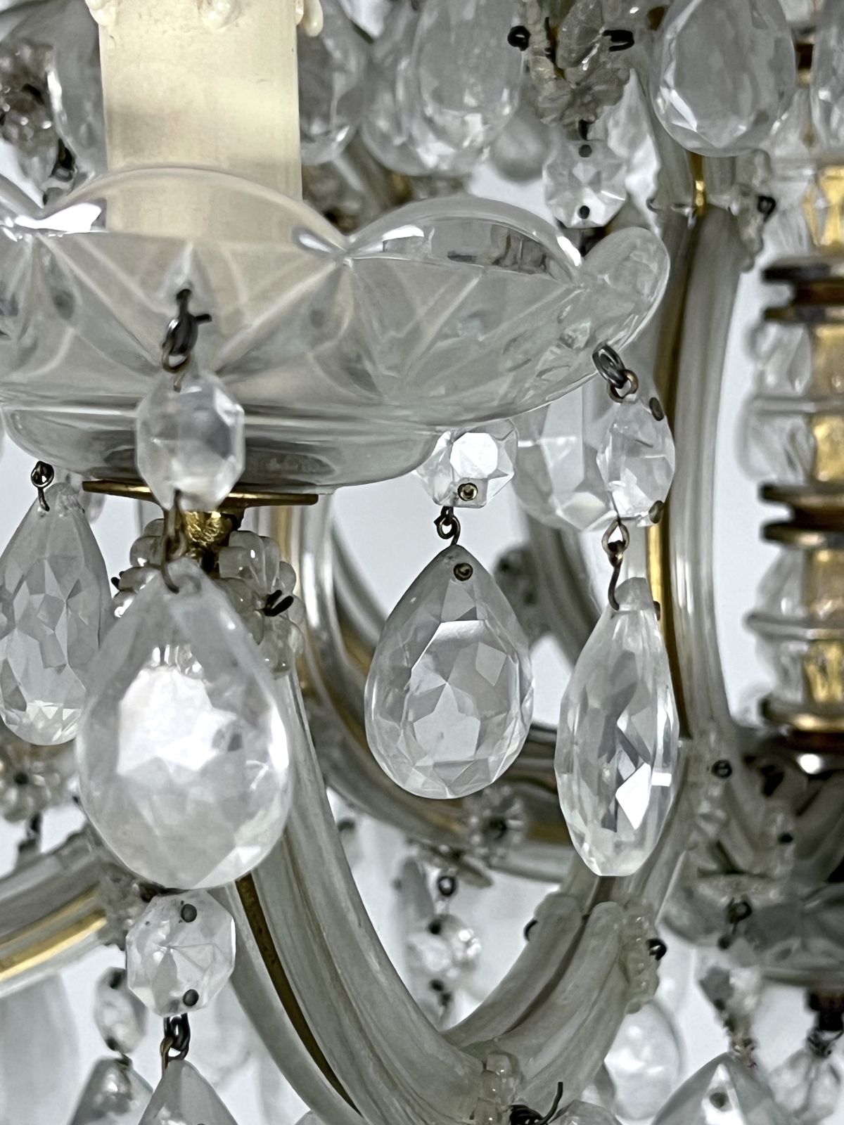 Lighting Mid Century Maria Teresa Crystal And Brass Large Chandelier. Italy 1940s photo