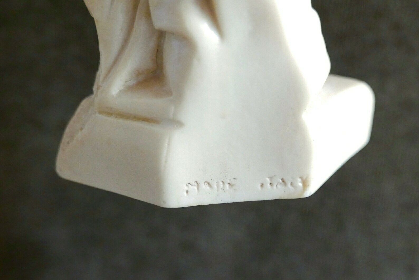 Statuette en résine : sculpture Vénus de Milo, déesse Aphrodite, fabriquée en Italie, années 1970 / Grèce d'époque, dieux grecs, mythologie, femme, art photo vinterior