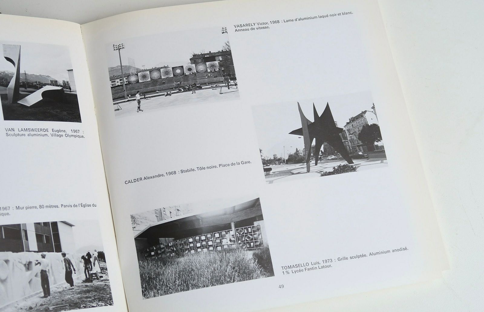 Book " L'art Et La Ville   Art Dans La Vie ", 1978 / Architecture, Sculpture, Alexander Calder, François Xavier Lalanne, Victor Vasarely photo Home Decor