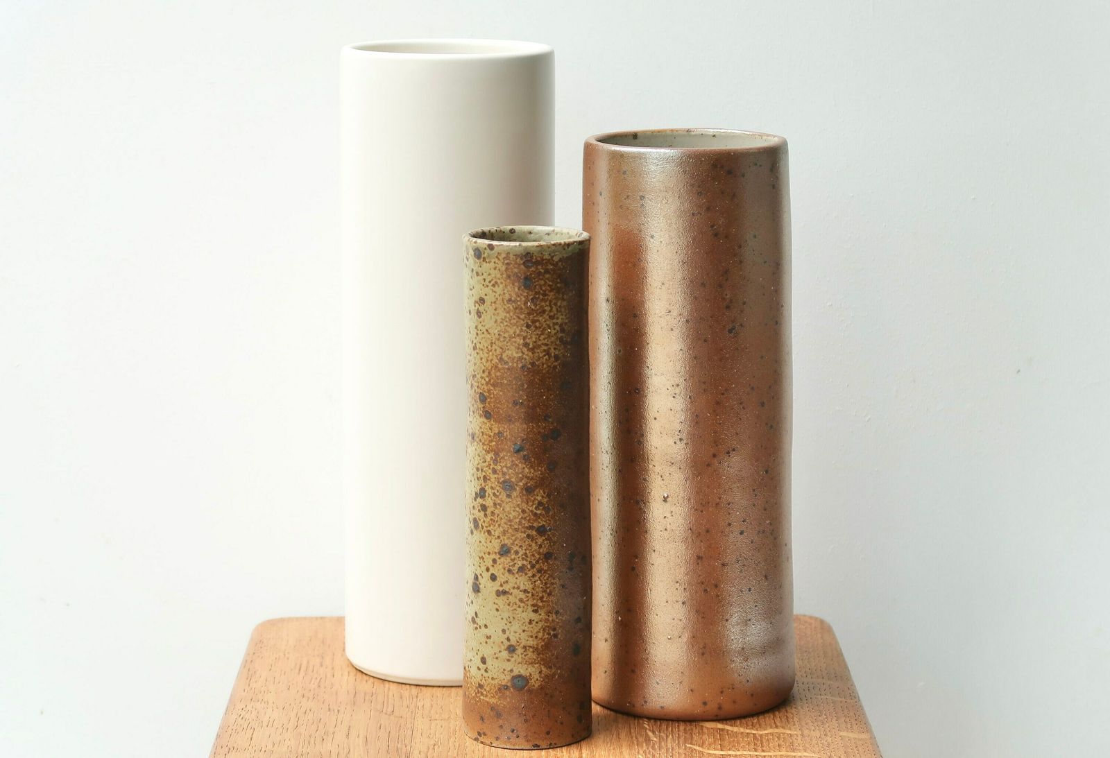 Italian Ceramic Cylinder Vase By Pino Spagnolo, Sicart Italy, 1970s / Tube, Minimalist, Modernist, White, Georges Jouve Style photo furniture