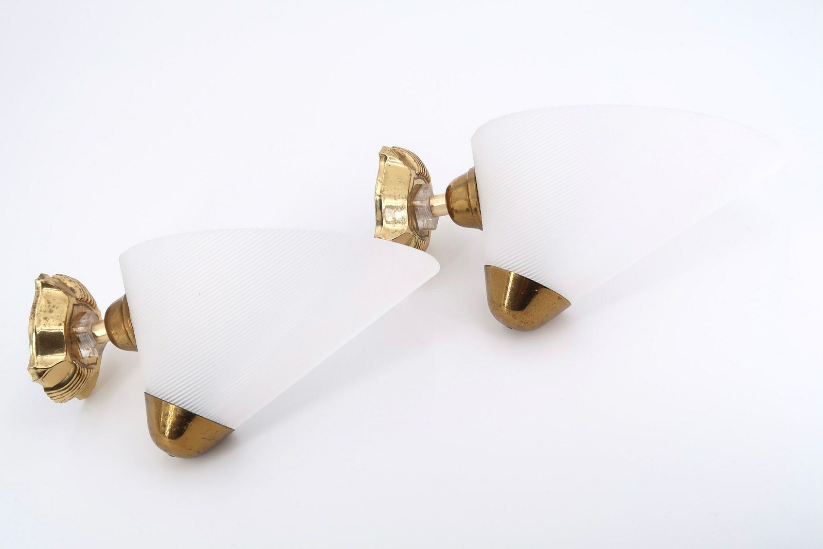 Pair Of French Modernist Sconces, White And Brass, 1950s / Mid Century Modern Light Lamp Lighting Brass Atomic Lunel Arlus photo furniture