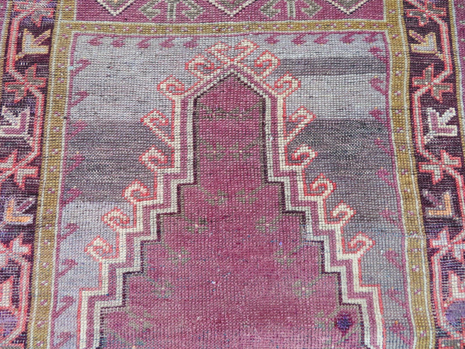 Unusual Antique Turkish Ladik/Maden Prayer Rug. North Central Anatolia. Late 19th Century. 176cm X 104cm. photo vinterior