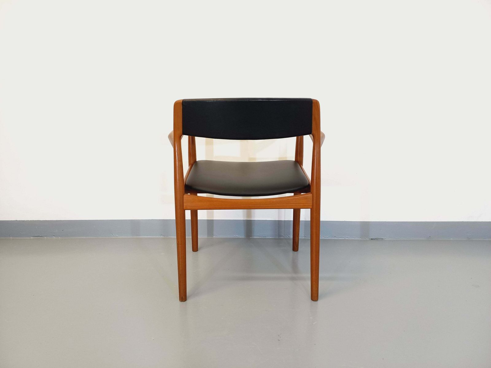 Scandinavian Teak Armchair, 1960s photo 802.0