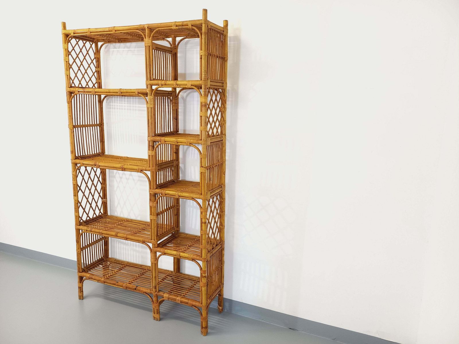 Rattan Bookcase, 1960s, Vintage photo 2951.0