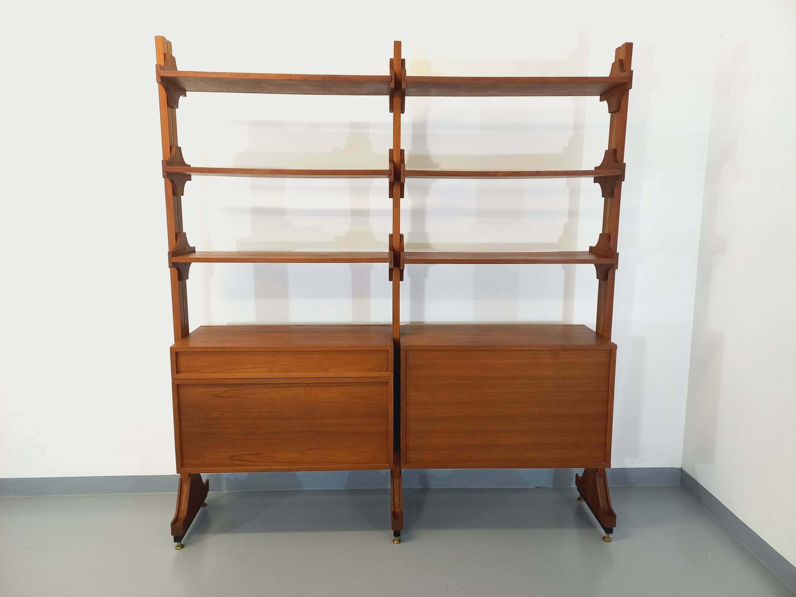 Bibliothèque scandinave en teck, années 1960 photo vinterior