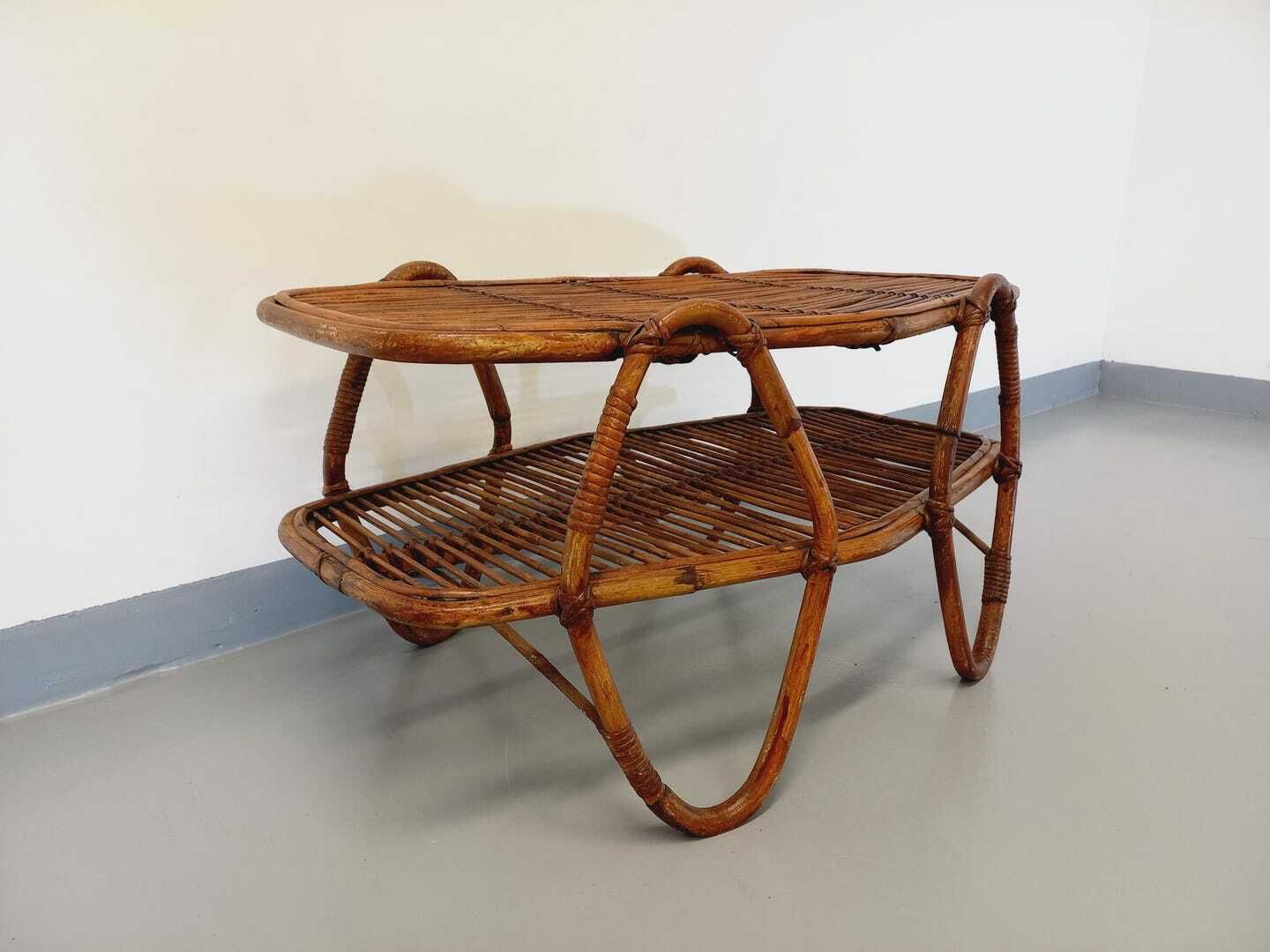 Table basse hexagonale en rotin, années 1960 photo for sale