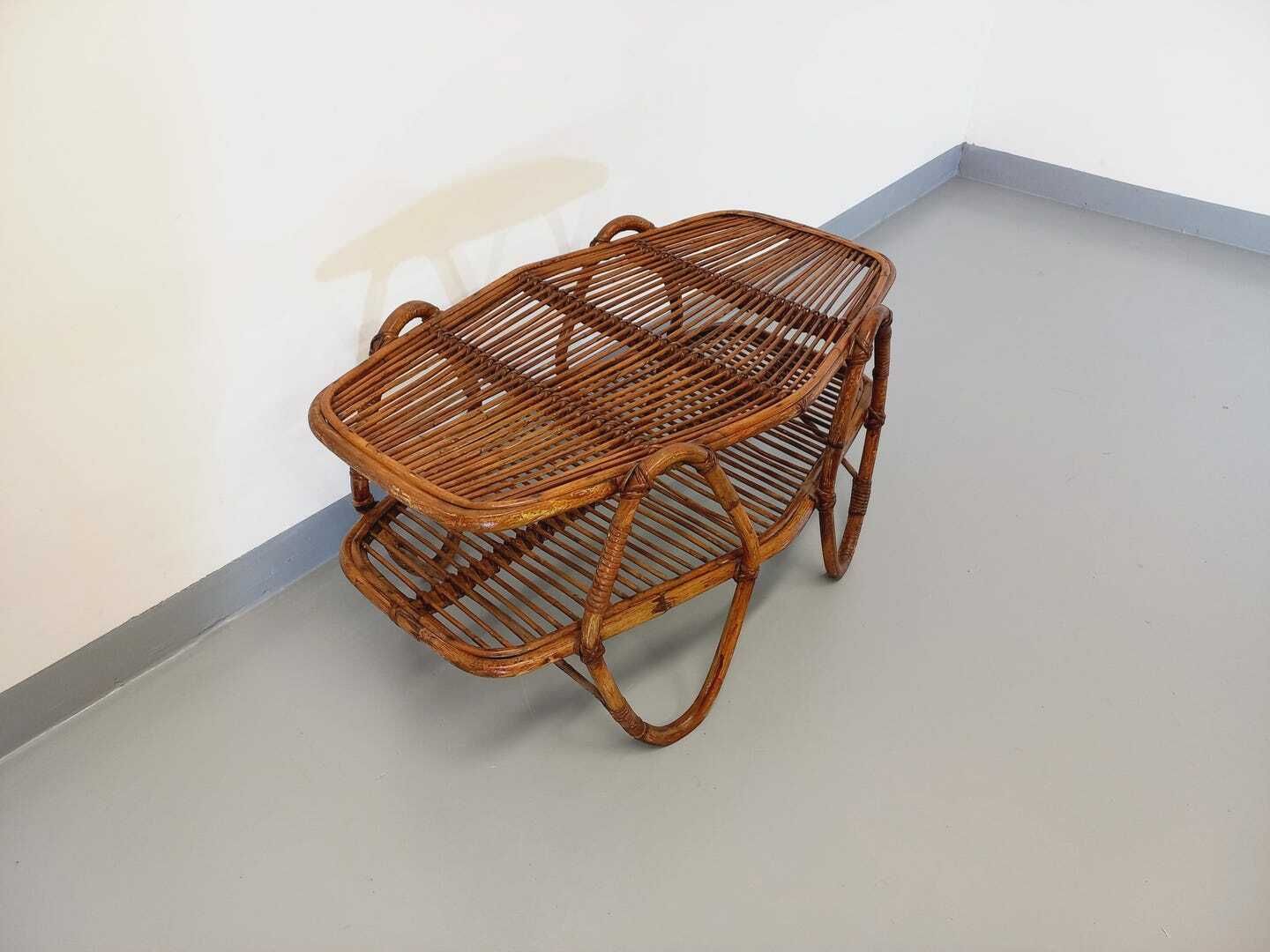 Table basse hexagonale en rotin, années 1960 photo buy