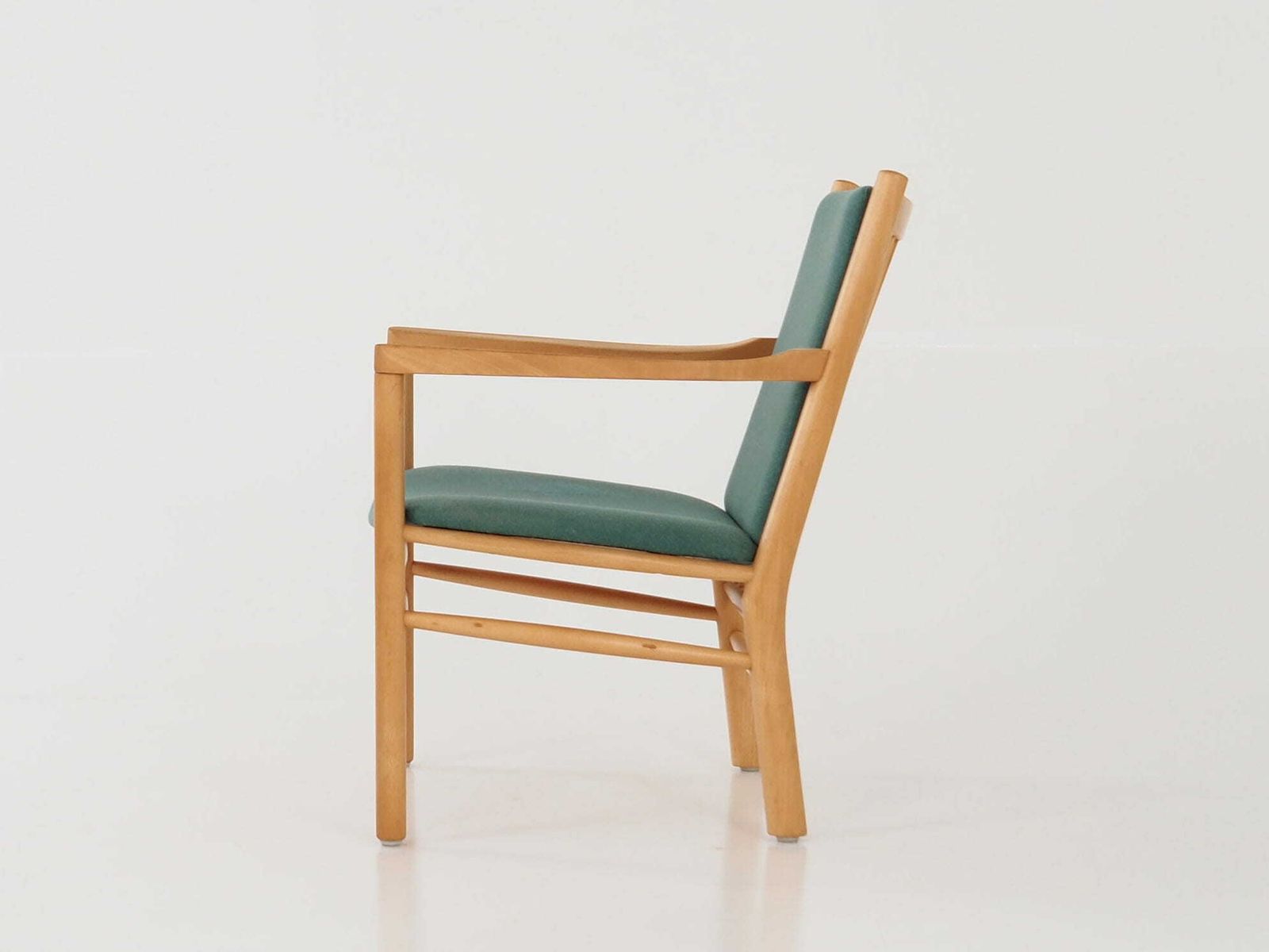 Beech Armchair, Danish Design, 1970s, Designer: Erik Ole Jørgensen, Manufacture: Tarm Stole & Møbelfabrik photo Furniture