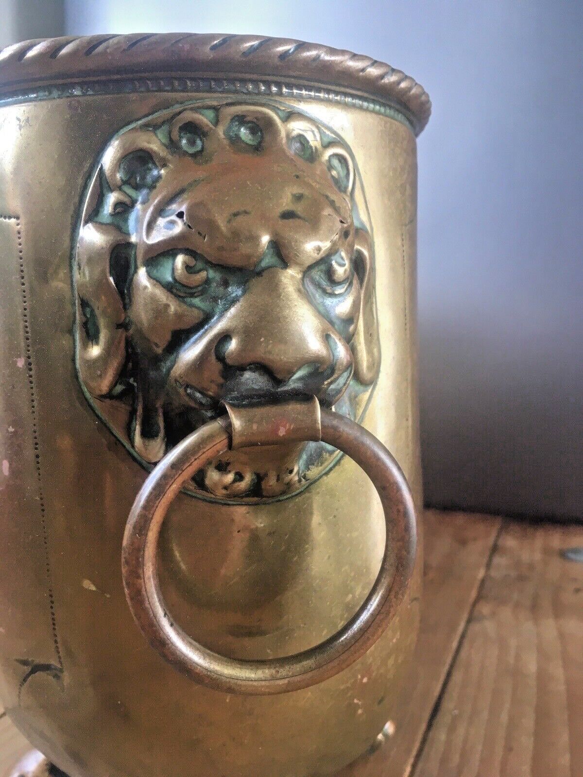 Antique French Armorial Brass Planter Plant Pot Lion Head Mask Handles Claw Ball photo vinterior