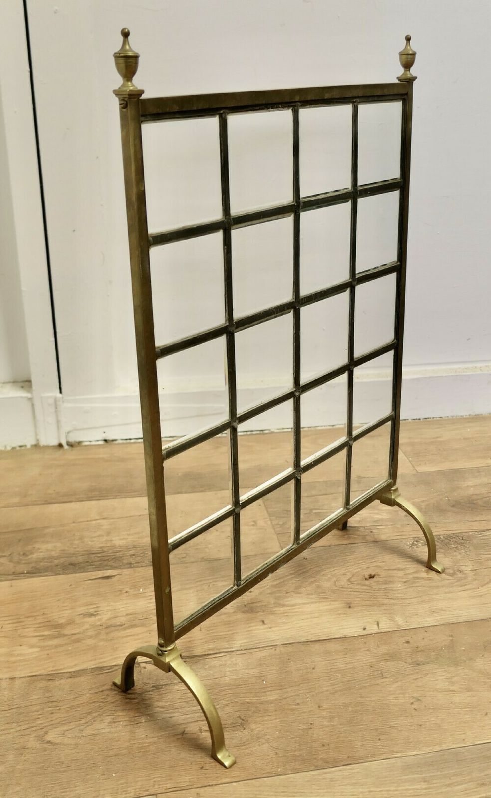 A Victorian Brass And Glass Art Nouveau Fire Screen photo vinterior