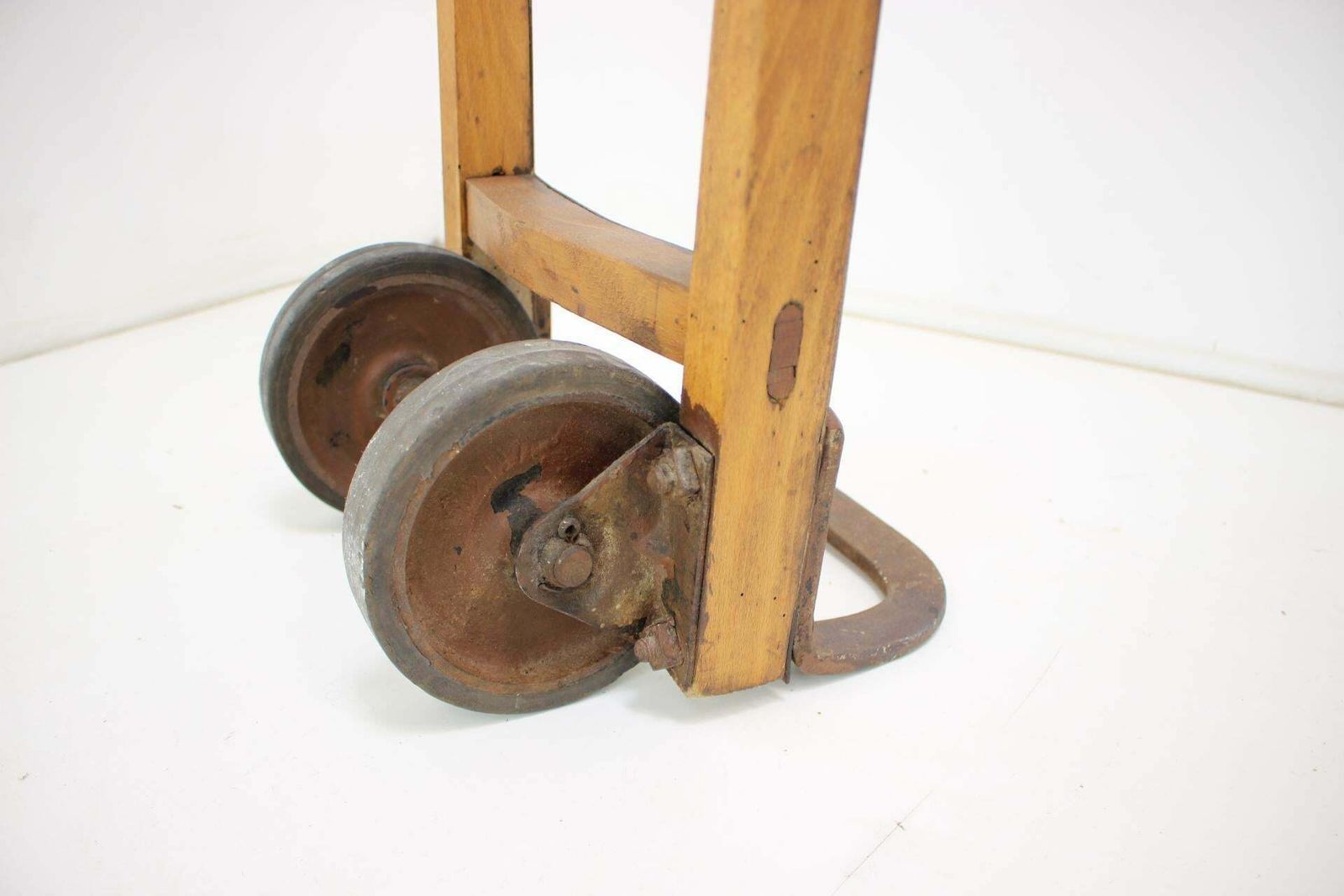 Mill Transport Cart   Neptun Komárov, Czechoslovakia 1920s photo Furniture