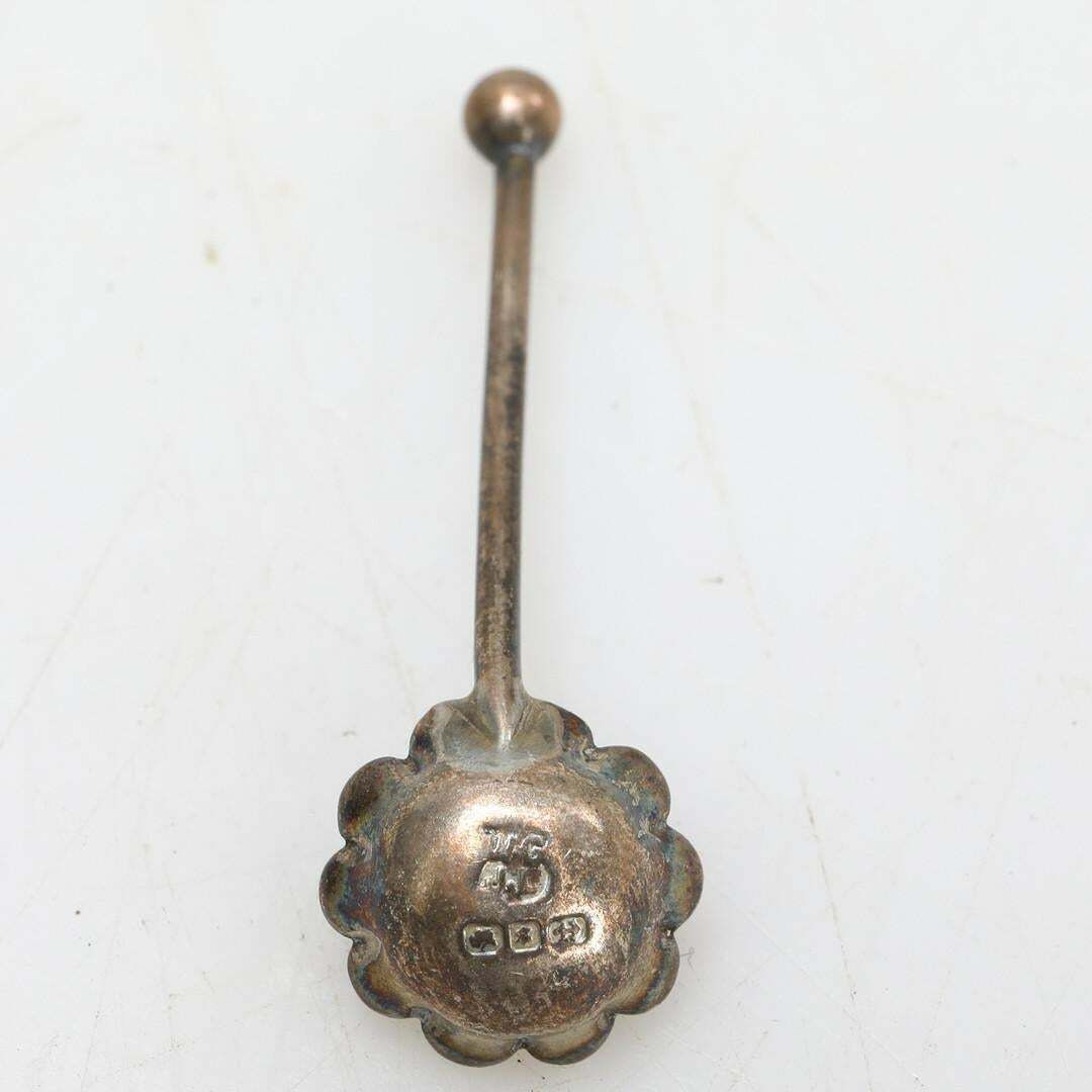 Antique Silver Salt Shaker, A Pair Of Salt Shakers Crystal Bowl Inside Spoon photo for sale