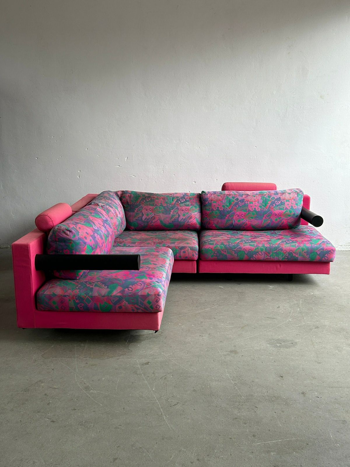 Memphis Style Postmodern 'Sity' Modular Sectional Sofa, Antonio Citterio For B&B Italia, 1972 / Rare And Early Original Production photo furniture