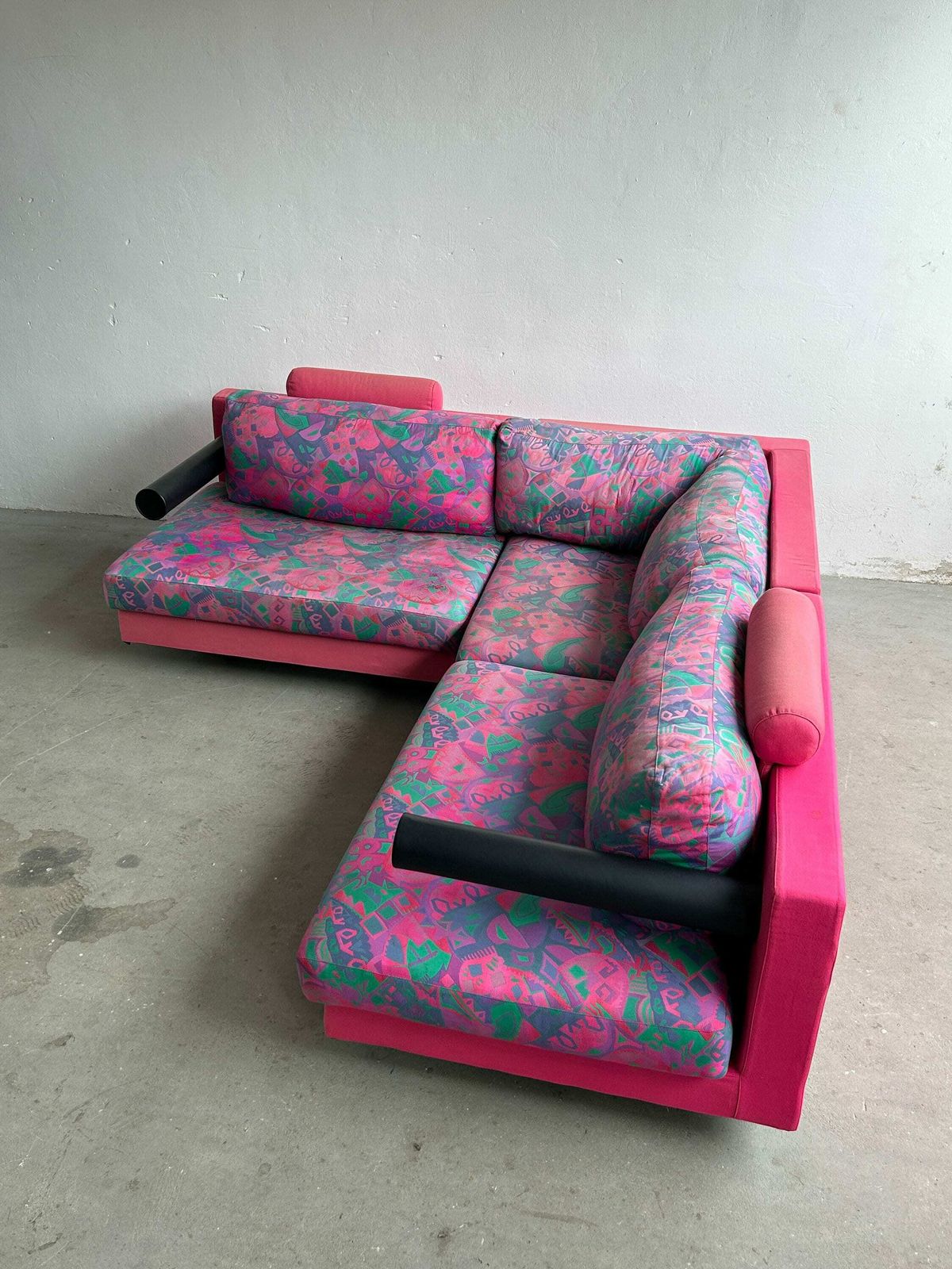 Memphis Style Postmodern 'Sity' Modular Sectional Sofa, Antonio Citterio For B&B Italia, 1972 / Rare And Early Original Production photo furniture