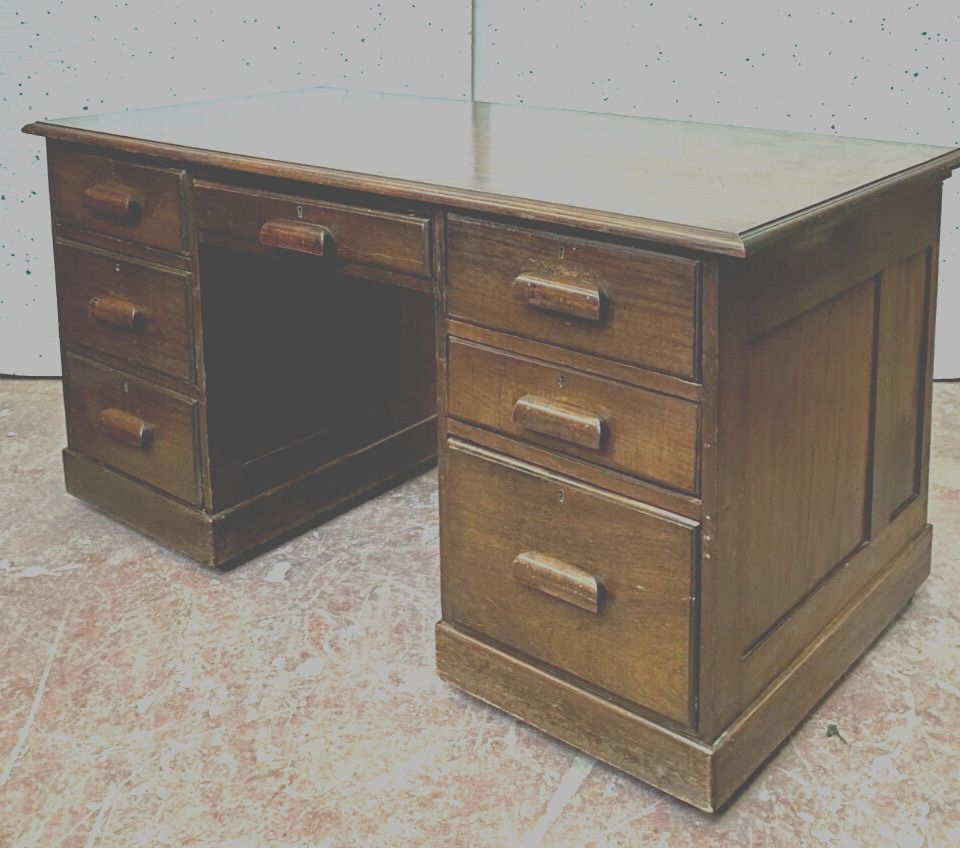 Mahogany Boxed Flat Desk In Mahogany Wood XX Century photo vinterior