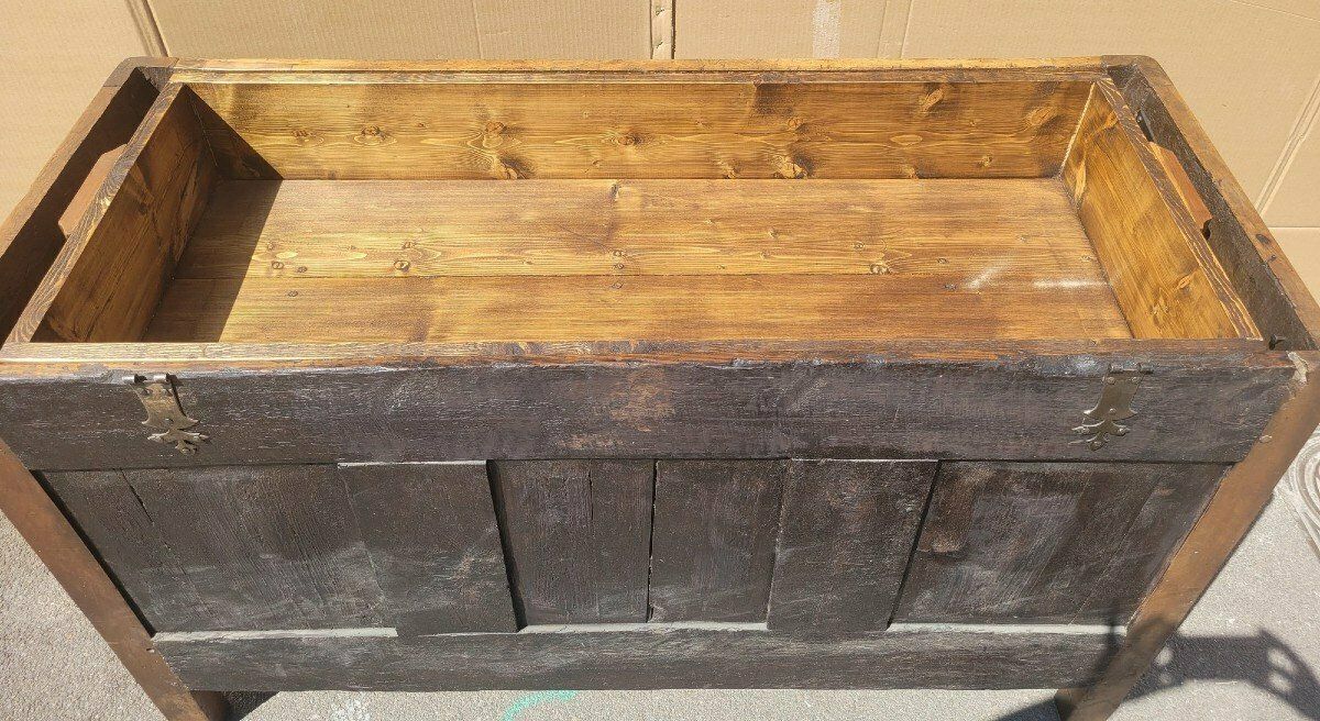 1650.0 Provençal Buffet "Pétrin" Carved Walnut, Early 19th Century photo