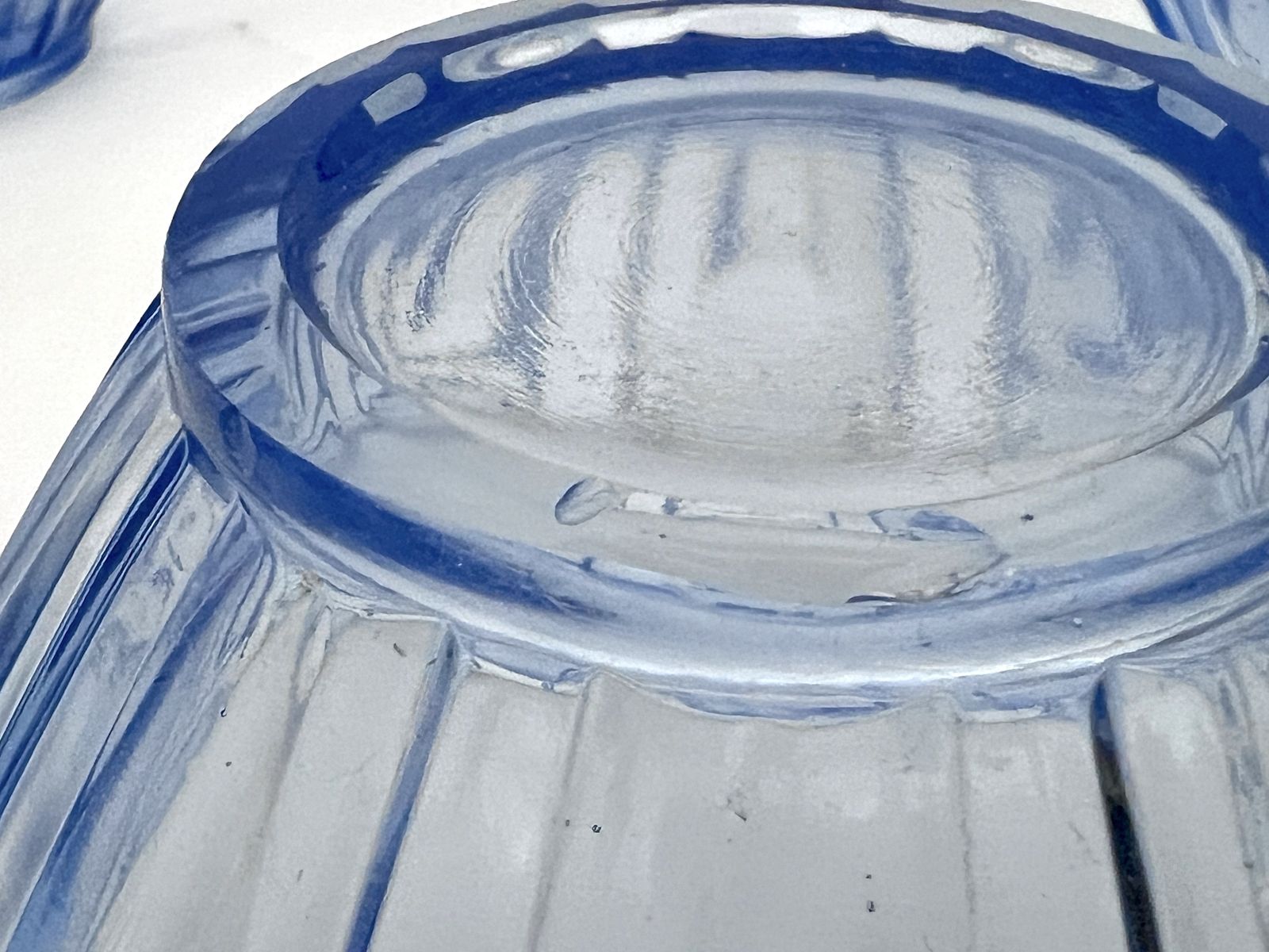 photo vinterior Art Deco Murano Glass Serving Bowl Set Of 13. Italy 1930s
