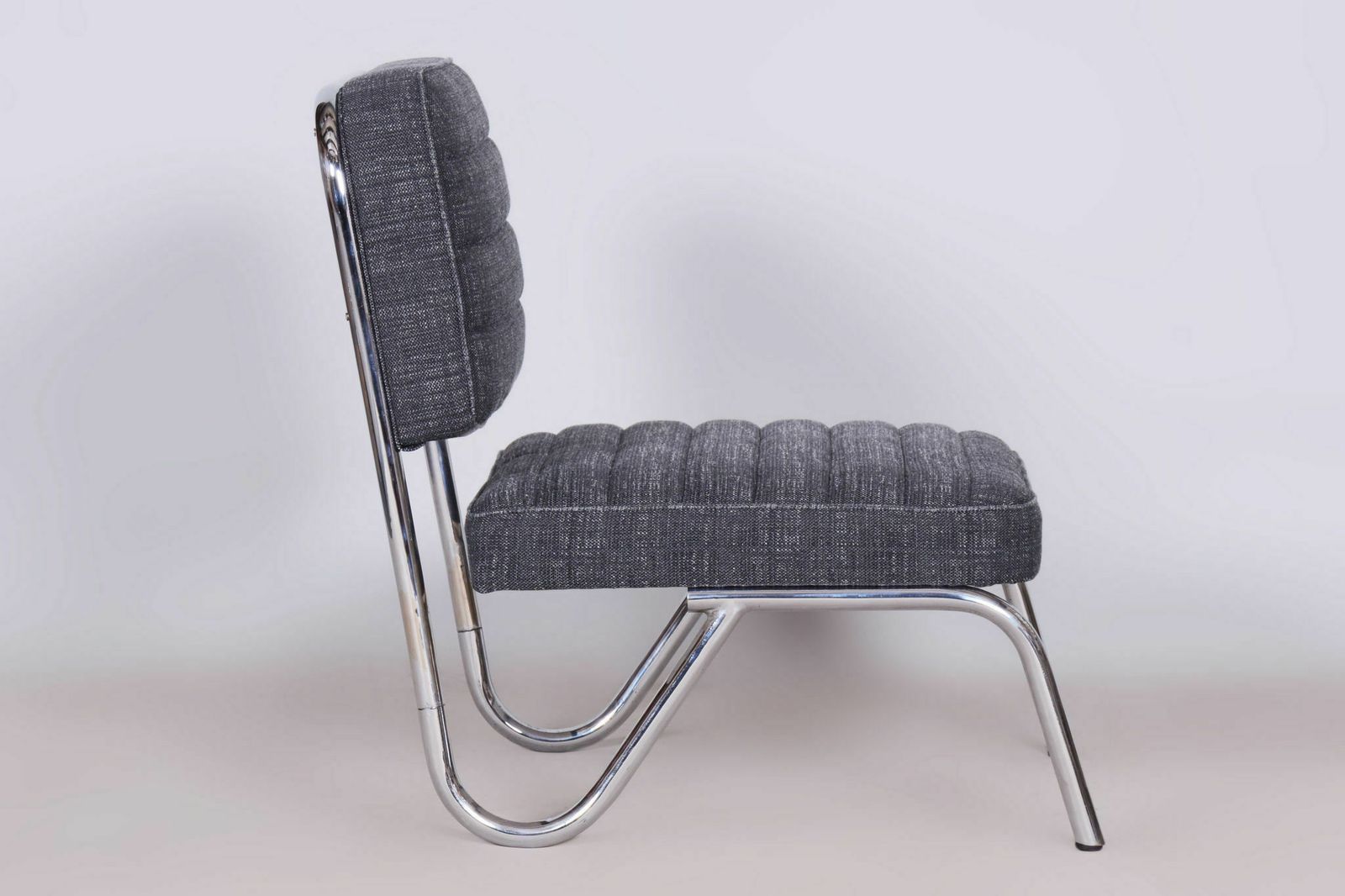 Restored Bauhaus Small Chair, Chrome Plated Steel, Professionally Cleaned Chrome, Czechia, 1940s photo vintage
