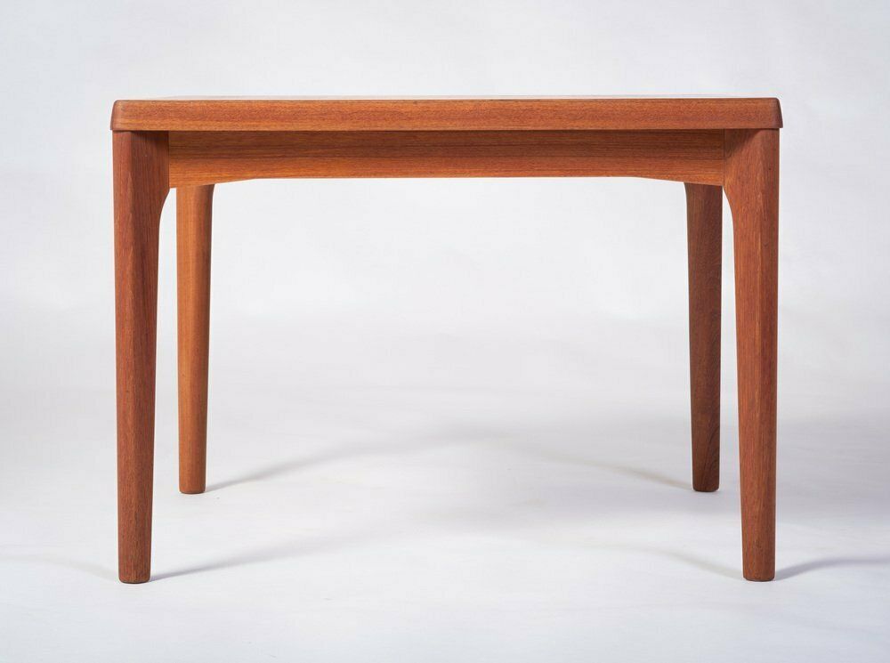 Vierkante Teakhouten Salontafel Van Henning Kjærnulf Voor Vejle Chairs & Furniture Factory, Jaren 1960 photo furniture