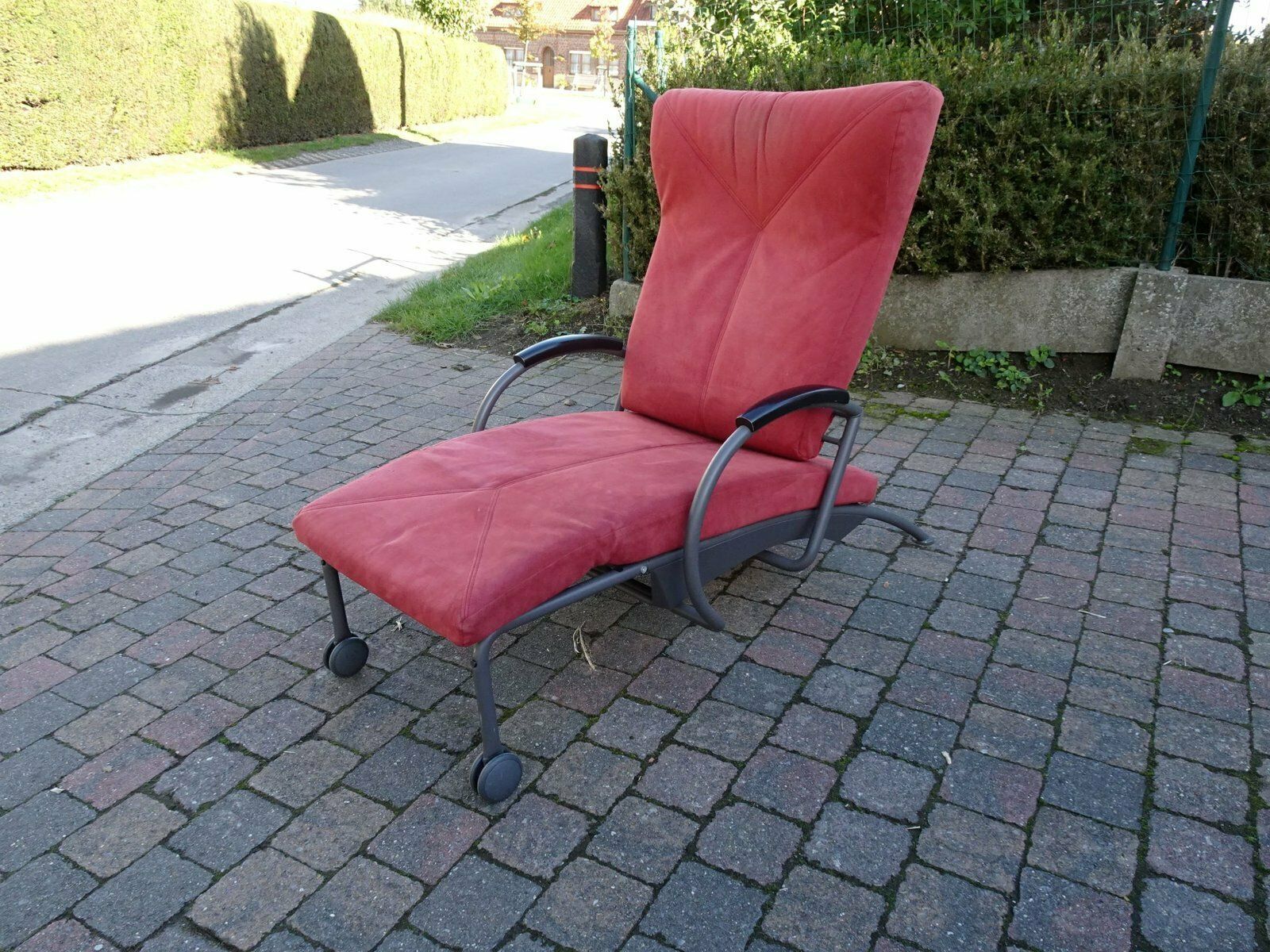 Italian Postmodern Pink Lounge Chair By Bonald For Goraco, 1980s photo furniture