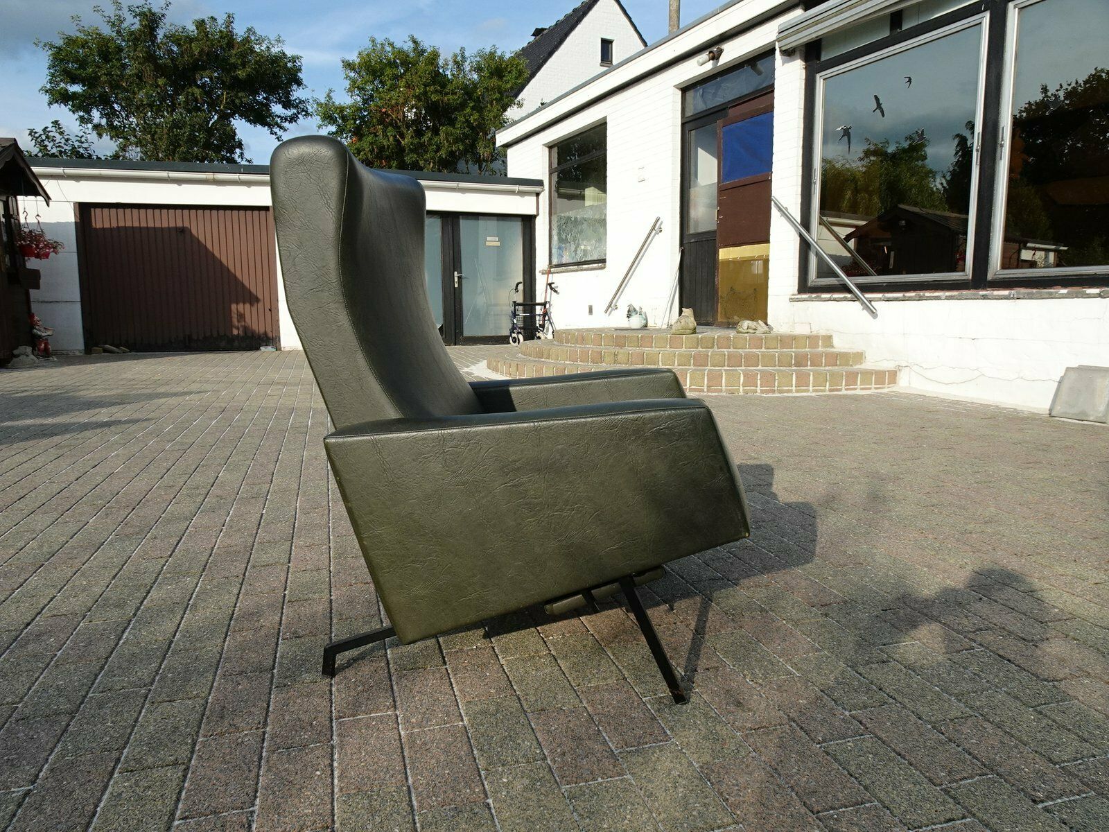 Trelax Lounge Chair By Pierre Guariche For Meurop, Belgium