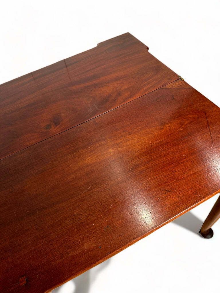 2650.0 Early Antique Georgian Irish Tea/Card/Console Single Leg Extending Table Of Exceptional Quality Circa 1750 photo