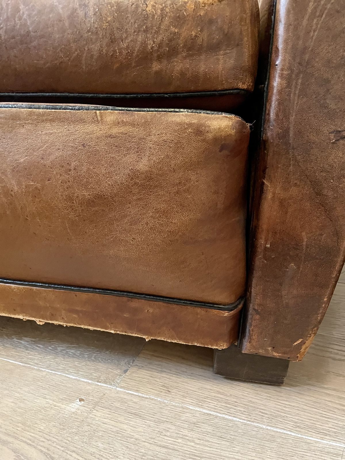 Pair Of 1950s Leather Club Chairs   Original Condition photo vinterior