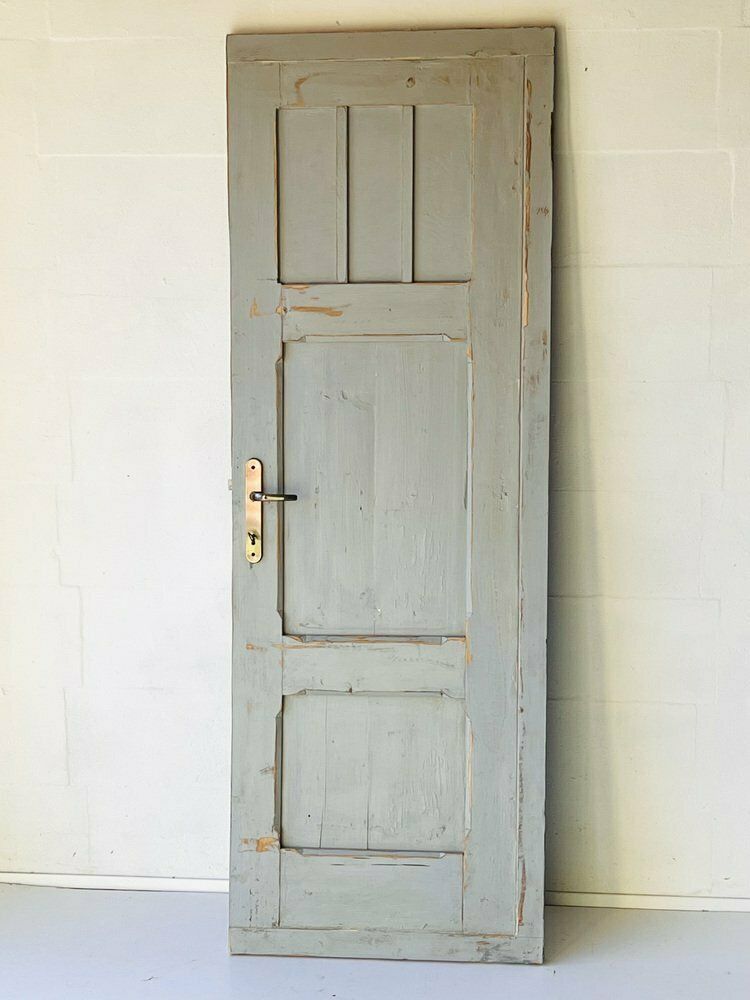 photo vinterior Vintage Door In Pine