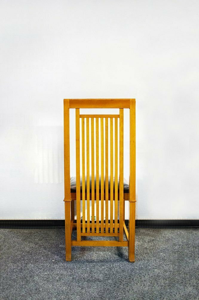 614 Coonley 2 Chairs By Frank Lloyd Wright For Cassina, Italy, 1992, Set Of 4 photo for sale
