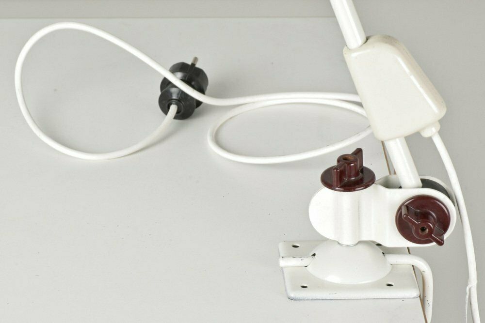 Articulated Light Jp20 In White From Veb Zweckleuchtenbau Dresden, Germany, 1970s photo furniture
