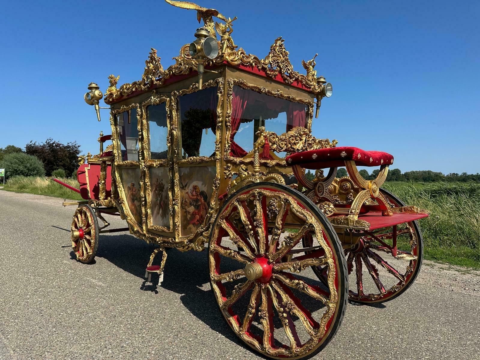 One Of A Kind, Royal Carriage, Very Rare Opportunity photo buy