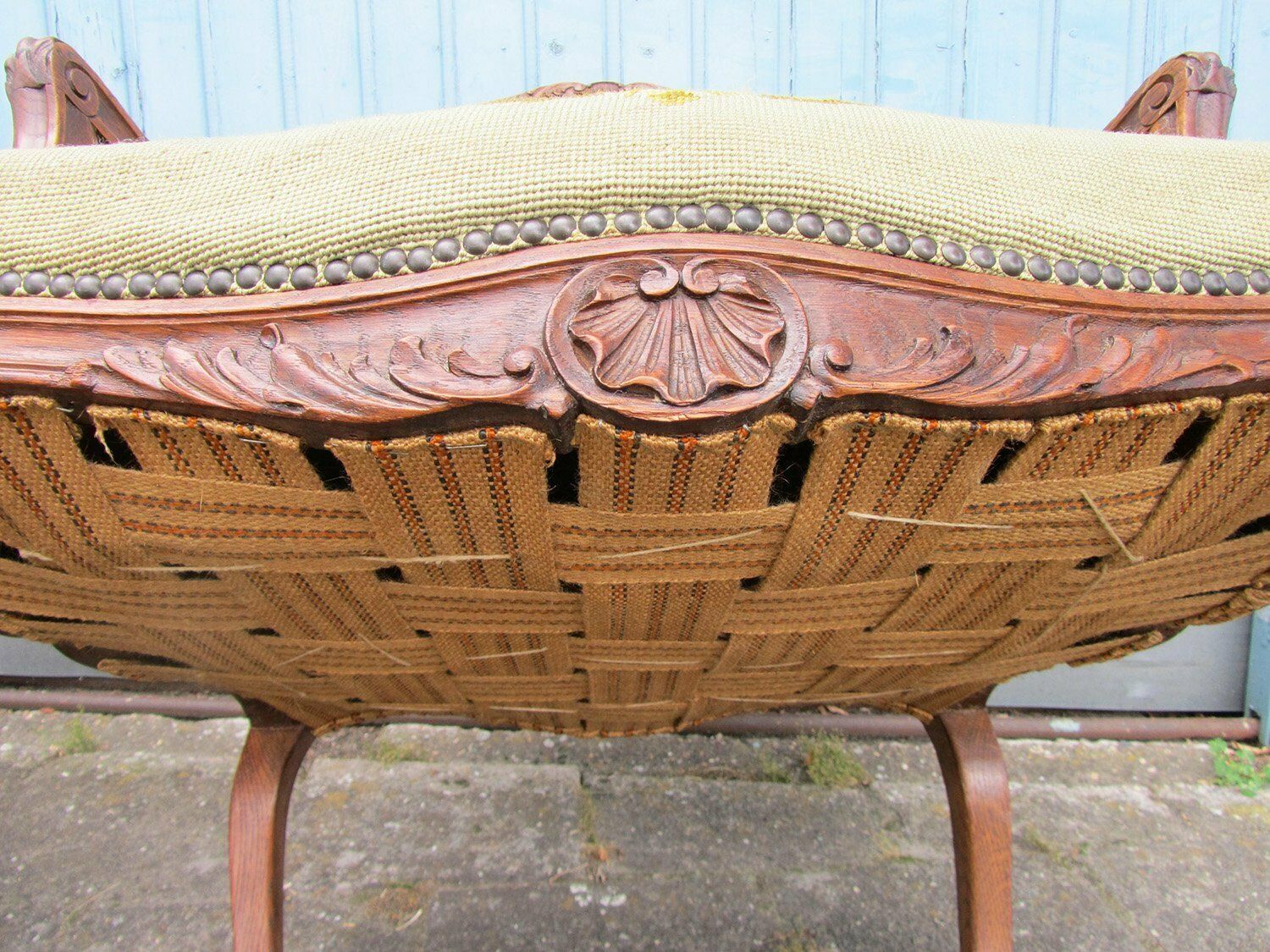 photo furniture Antique Louis XV Style Carved Oak Armchair, 19th Century