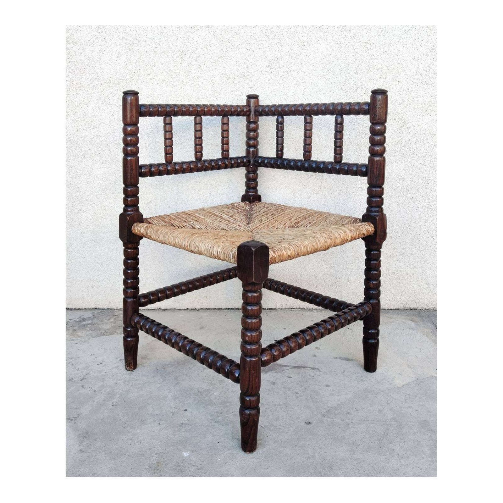 Very Rare Antique French Provincial Carved Oak Bobbin Rush Corner Chair // Pettite Antique Armchair // Made In France In 1910s