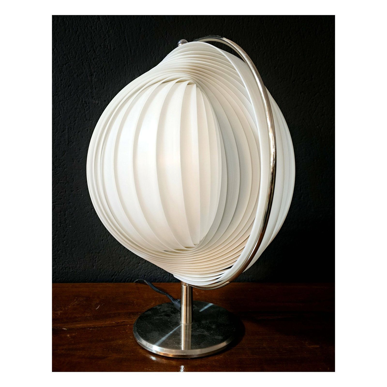 Moon Lamp By Kare Design Done In Verner Panton Style // Postmodern Table Lamp By Kare // Made In Spain In 1980s photo vinterior