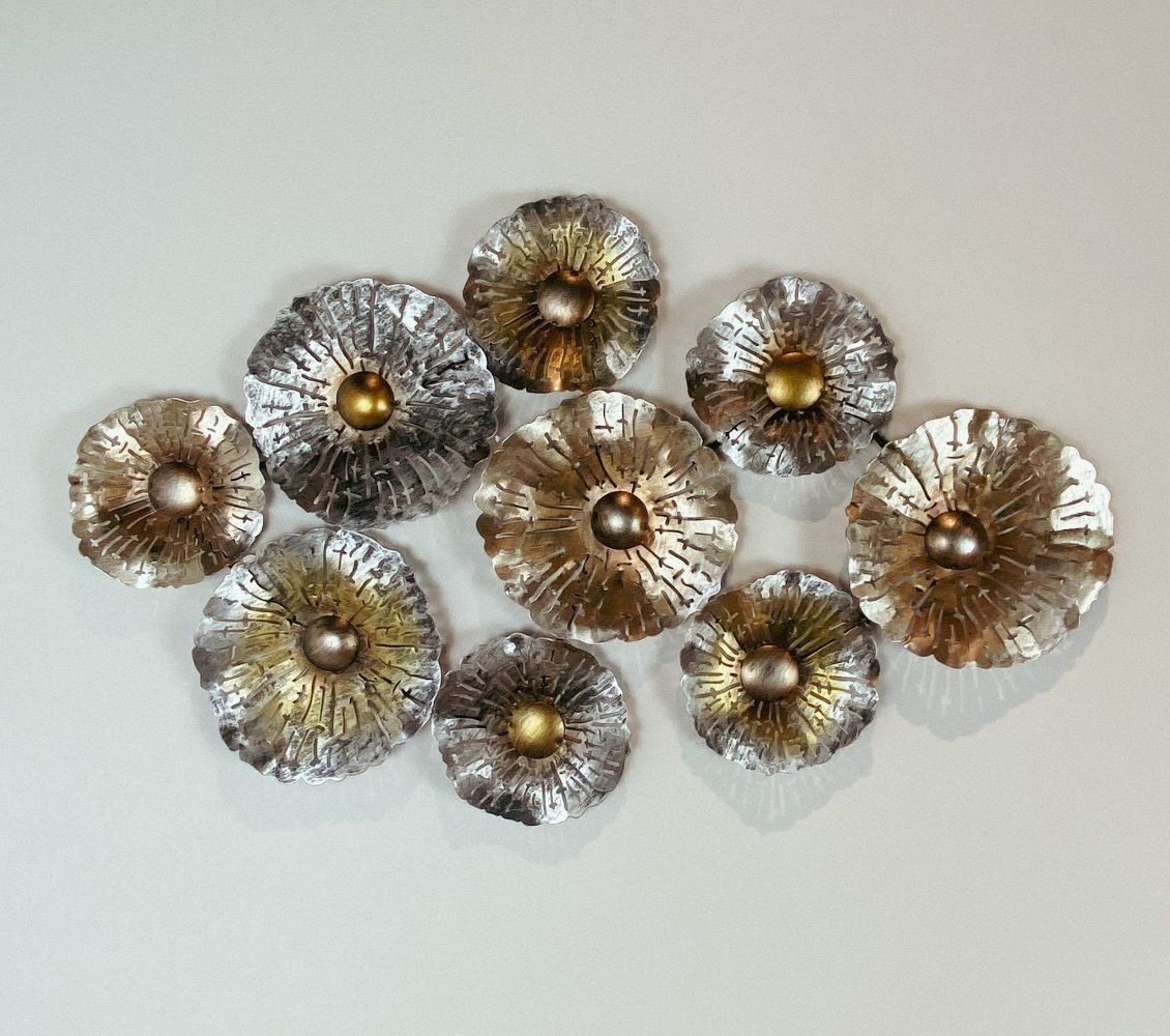 Xl Metal Flower Sculpture For The Wall – 72 Cm photo furniture