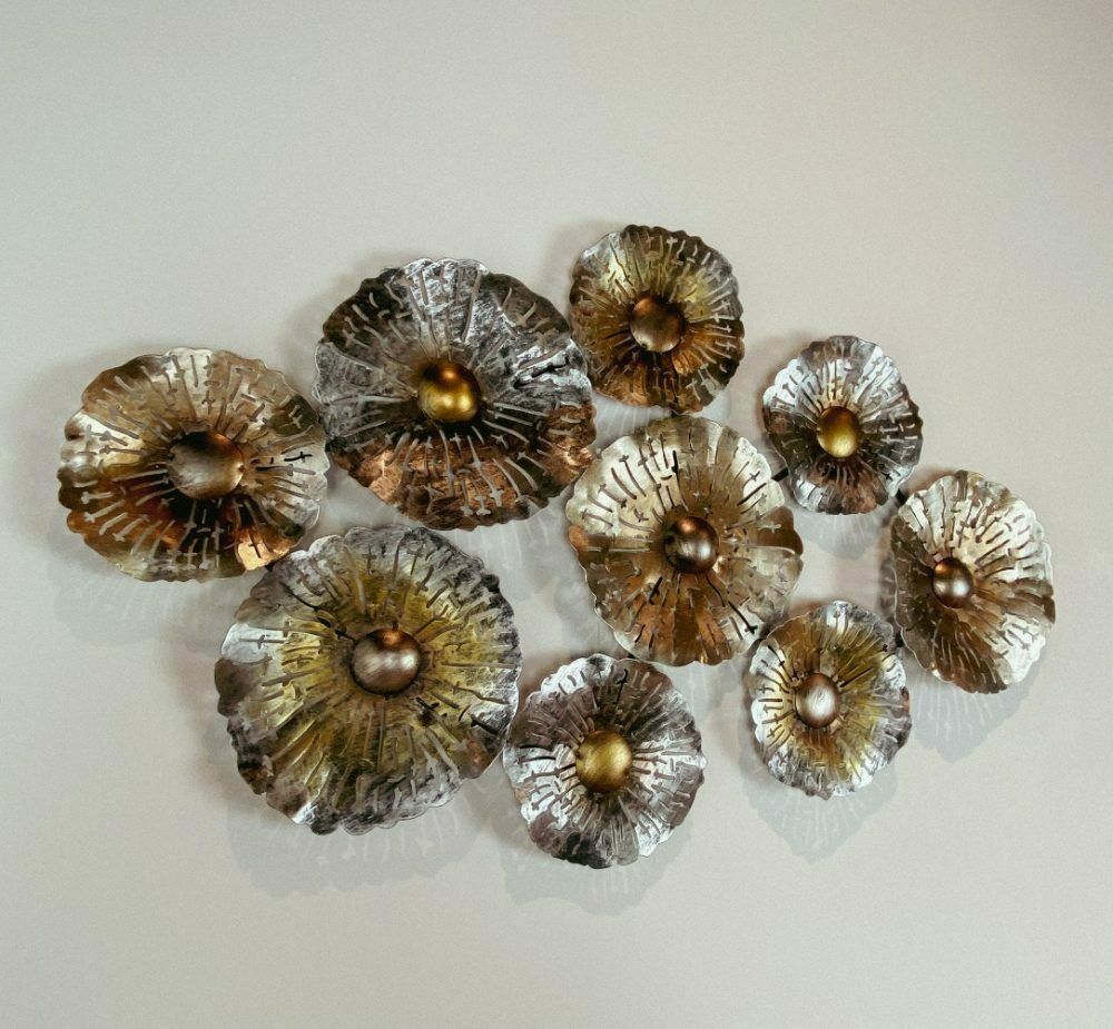 Xl Metal Flower Sculpture For The Wall – 72 Cm photo for sale