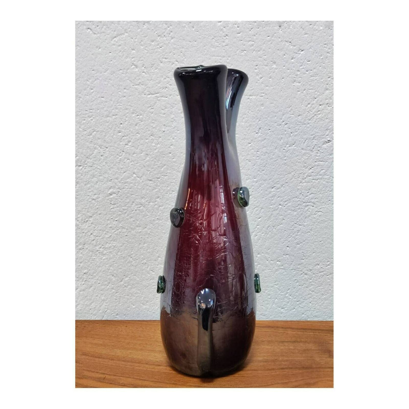 Gorgeous And Rare Heart Shaped Murano Glass Vase // Bi Colour Glass Vase In Burgundy And Green // Made In Italy In 1960s photo 342.0