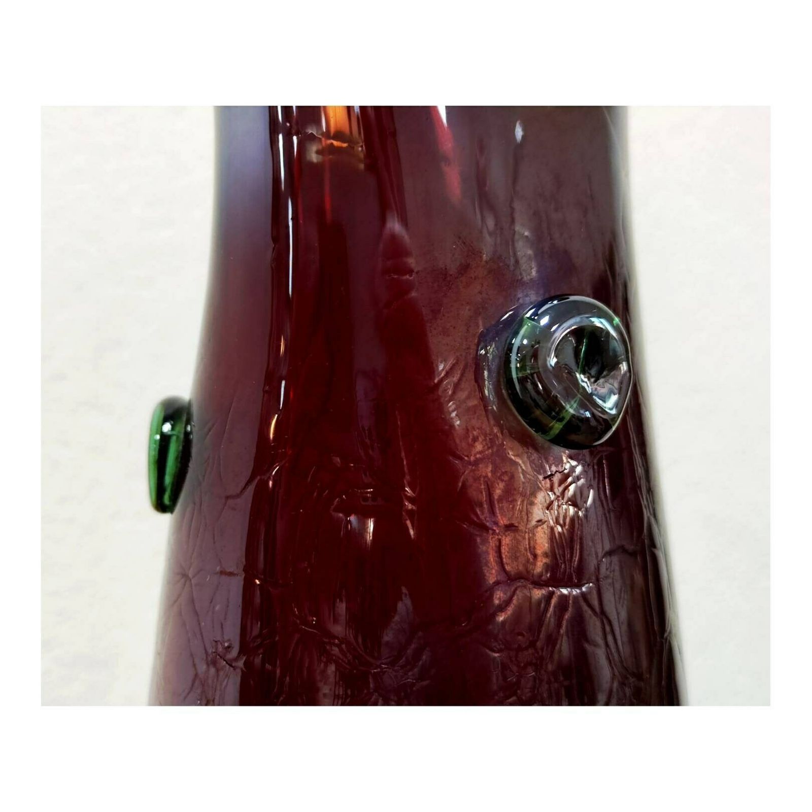 Gorgeous And Rare Heart Shaped Murano Glass Vase // Bi Colour Glass Vase In Burgundy And Green // Made In Italy In 1960s photo vinterior