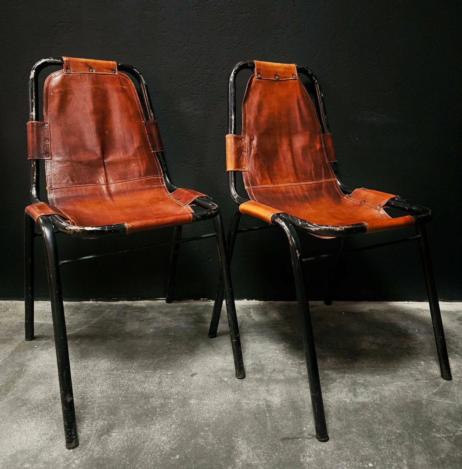 Set Of 3 Bauhaus Chairs "Les Arcs" By Charlotte Perriand, Early Edition // Cognac Leather Dining Chairs // Made In France In 1950s