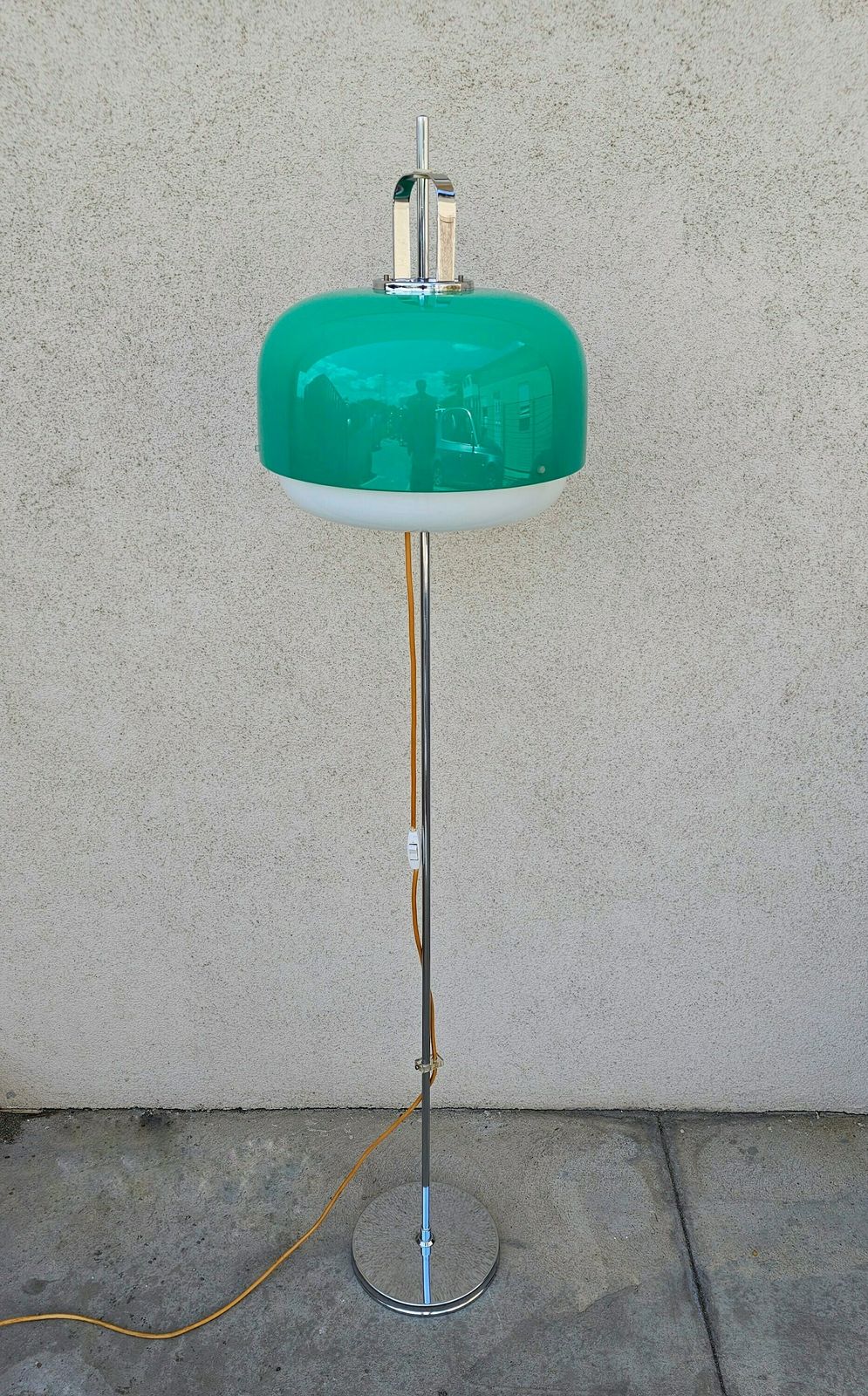 Extremely Rare Guzzini Floor Lamp Model Medusa // Luigi Massoni For Guzzini Floor Lamp // Guzzini Medusa Lamp // Made In Yugoslavia photo vintage