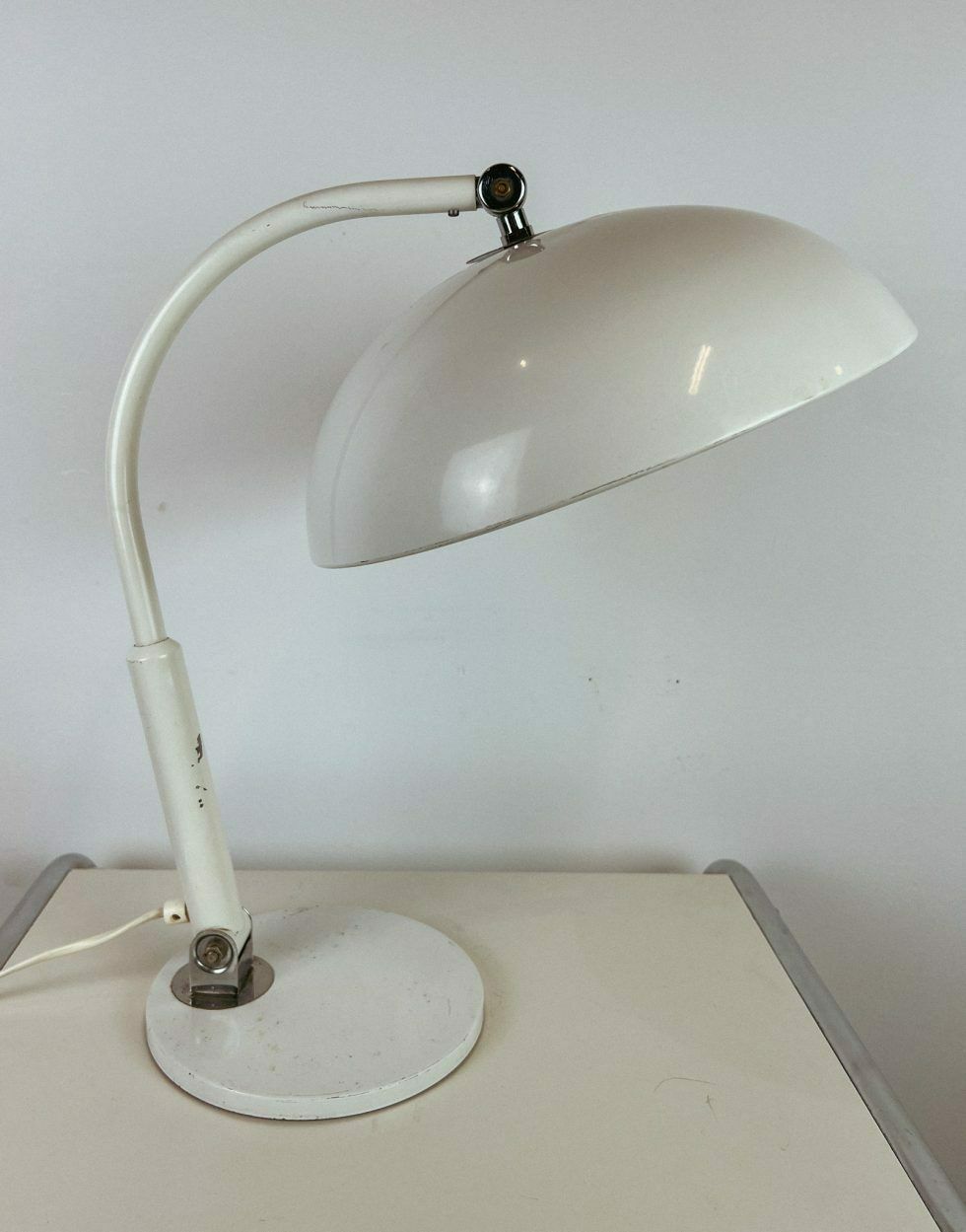 Metalen Bureaulamp Hala Zeist 144 Van H.Th.Ja Busquet – Hala Zeist 144 Desk Lamp By H.Th.Ja Busquet, 1950's photo for sale