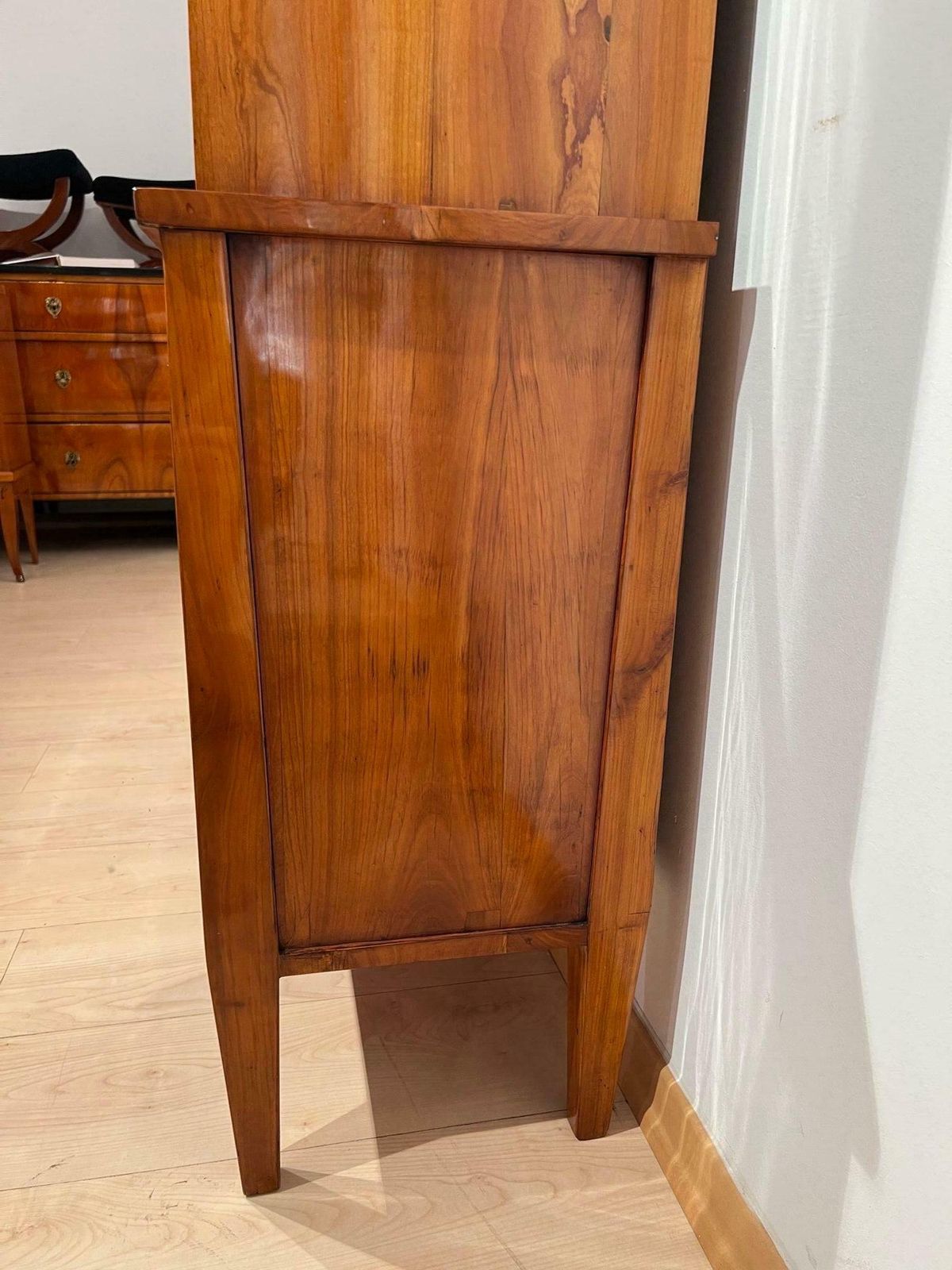 Biedermeier Top Showcase Or Vitrine, Cherry Wood, South Germany Circa 1830 photo vinterior