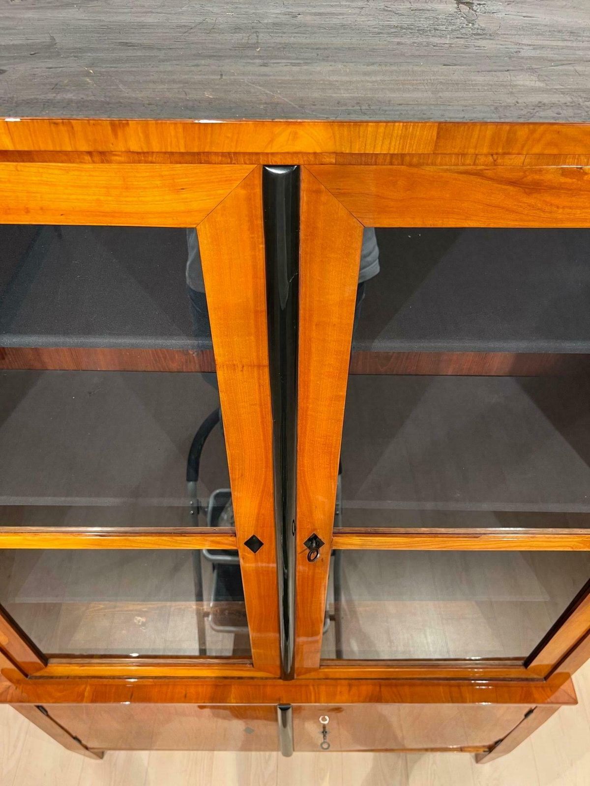 6879.52 Biedermeier Top Showcase Or Vitrine, Cherry Wood, South Germany Circa 1830 photo