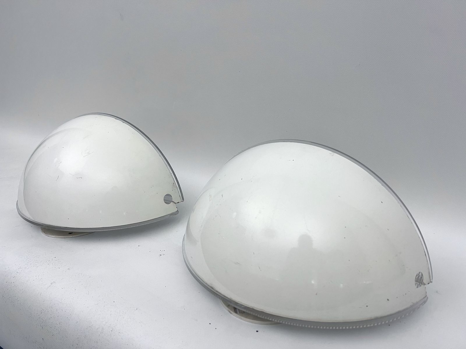 Flos, Vintage Set Of Two Quarto Sconces By Afra E Tobia Scarpa. Italy 1970s